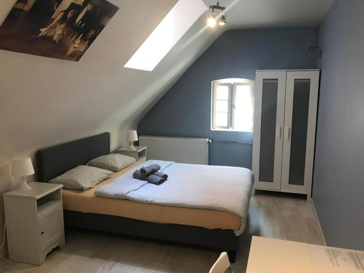 Hostel Rosemary's Private Ensuite In Old Town *